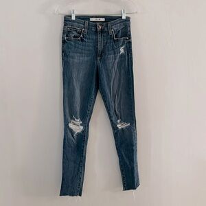 NWOT Joe’s Jeans High Rise Skinny Distressed Ankle Jeans